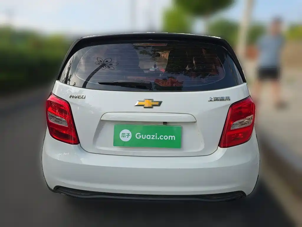 Chevrolet Aveo 2014 2014 Hatchback 1.4SL MT Comfort Edition