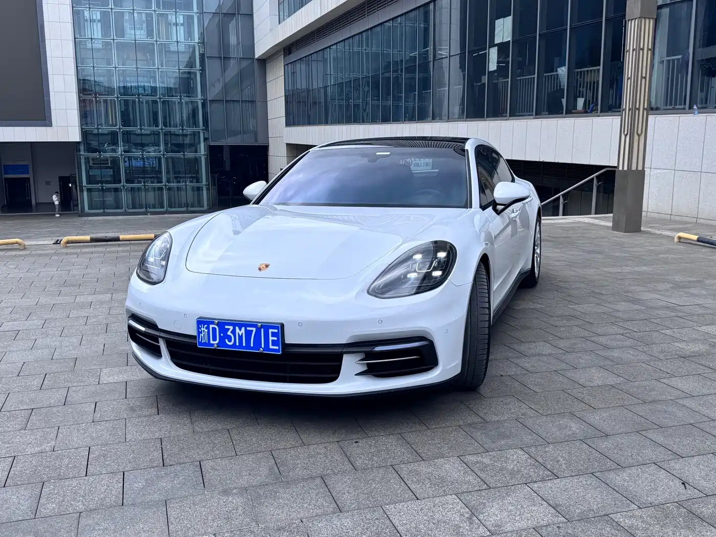 Porsche Panamera 2017 Panamera Executive Long Wheelbase 3.0T