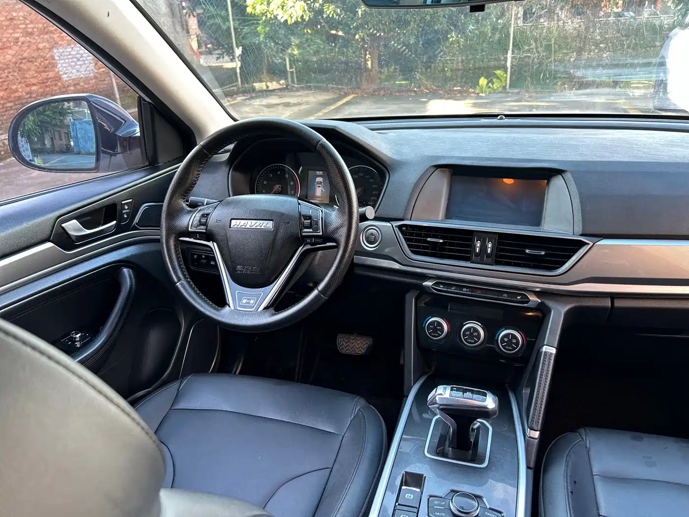 Фото 26 - Haval H6