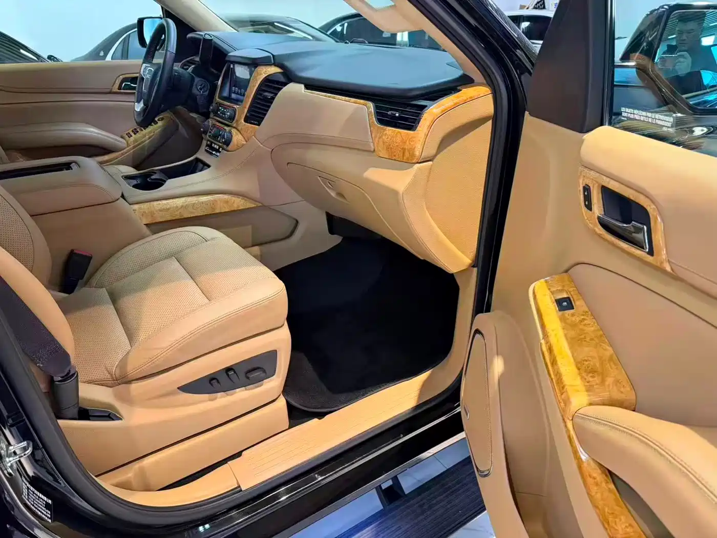 Daolangge GMC Yukon 2018 2016 Model 5.3L XL Luxury Premium Extended 4WD