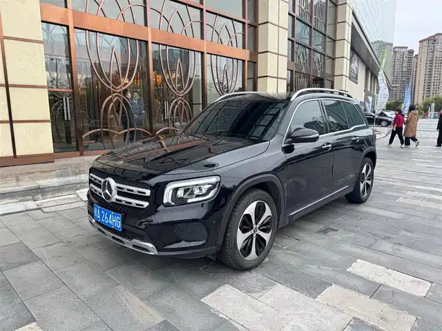mercedes-benz glb