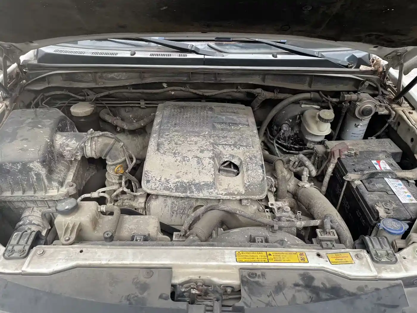 Jiangling Yusheng S350 2013 2013 2.4T Manual 2WD Diesel Luxury 5-Seater