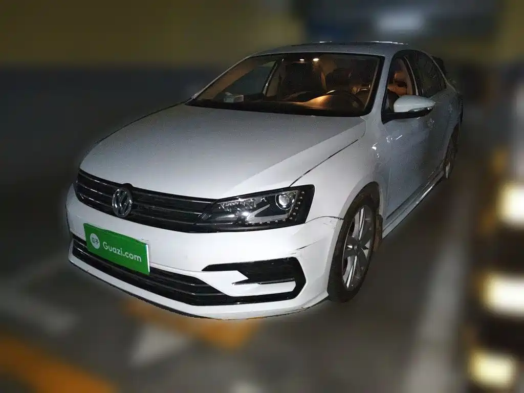 Photo 1 - Volkswagen Sagitar