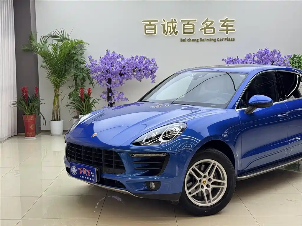 Porsche Macan 2017 Macan 2.0T фото 2
