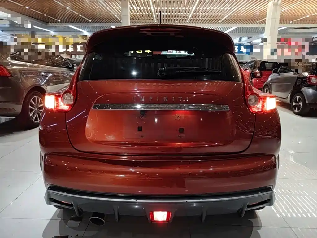 Infiniti ESQ 2019 2014 1.6L Free Edition