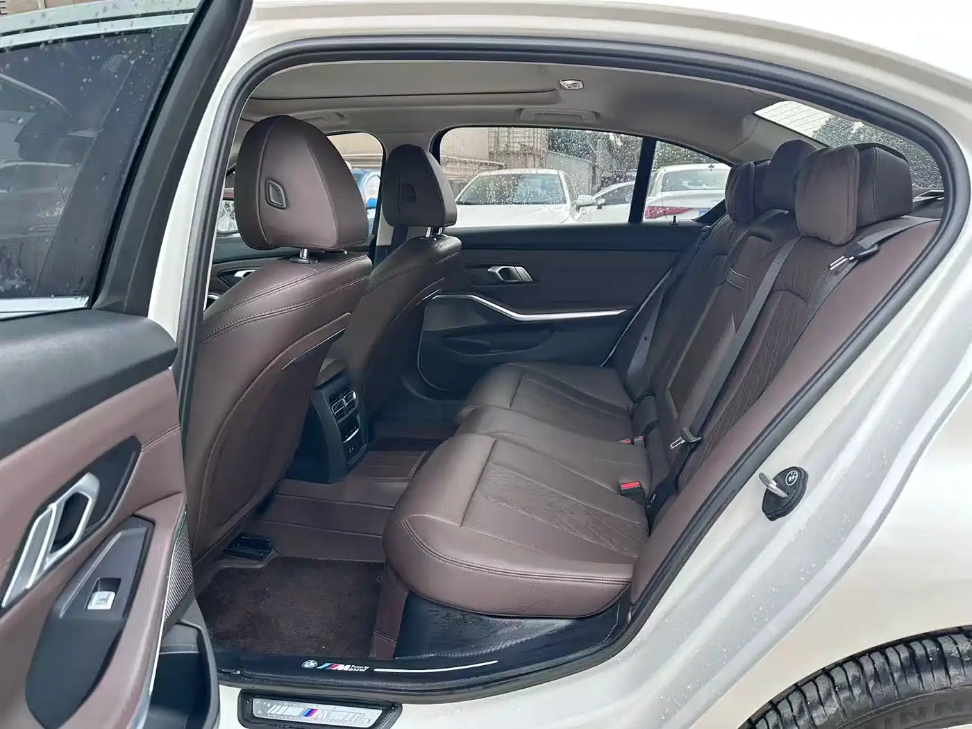 BMW 3 Series 2023 325Li M Sport Package фото 6