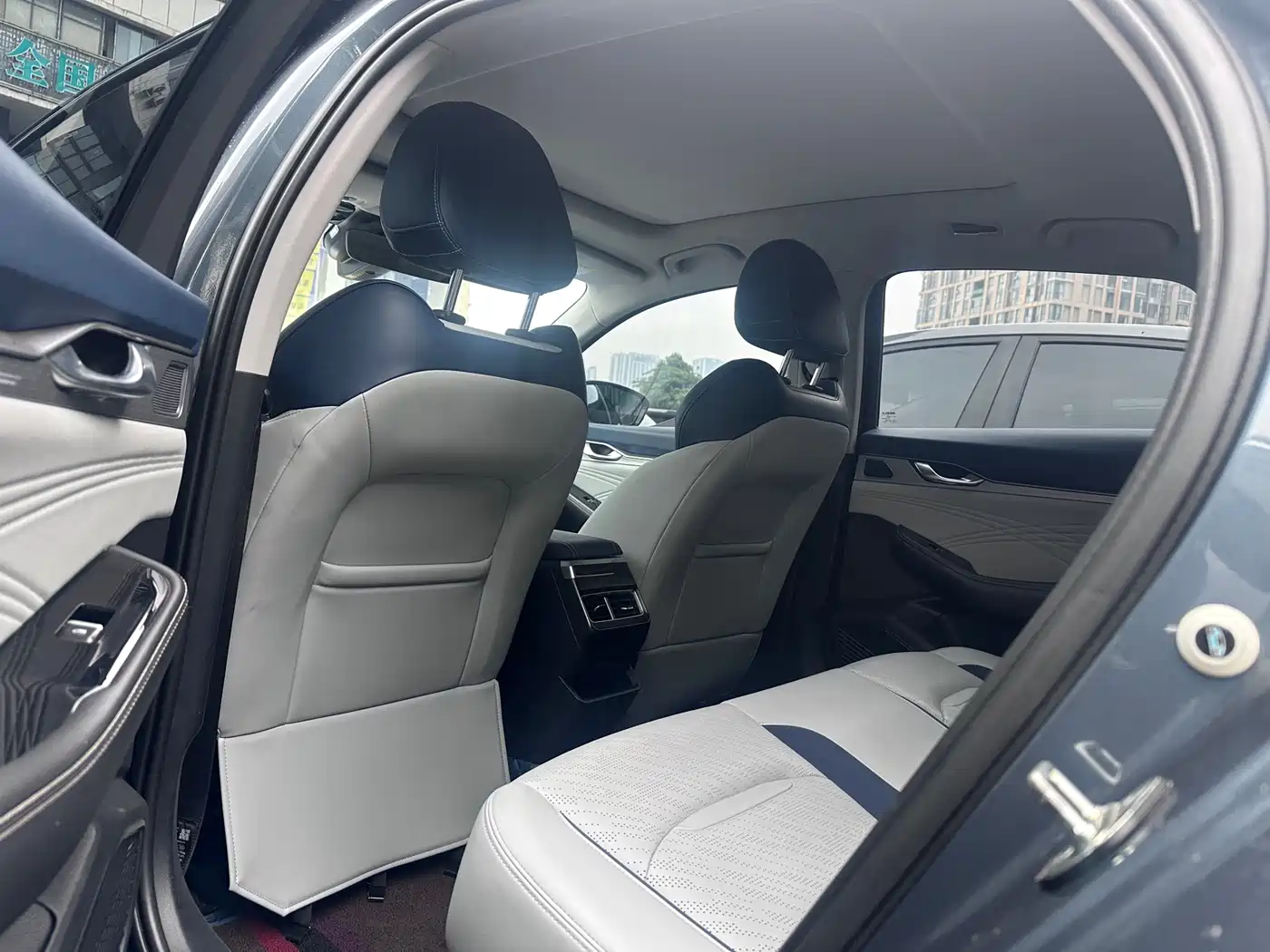 GEELY AUTOMOBILE XINGRUI