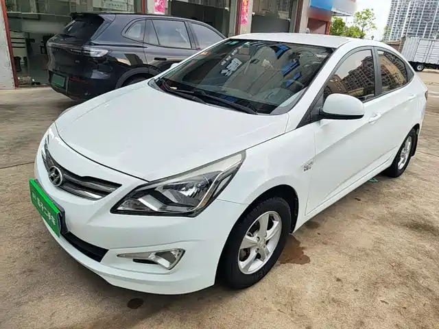 Hyundai Verna 2014 1.4L Automatic Smart GLS