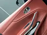 Фото 7 - Aston Martin DBX