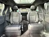 Фото 9 - Toyota Granvia