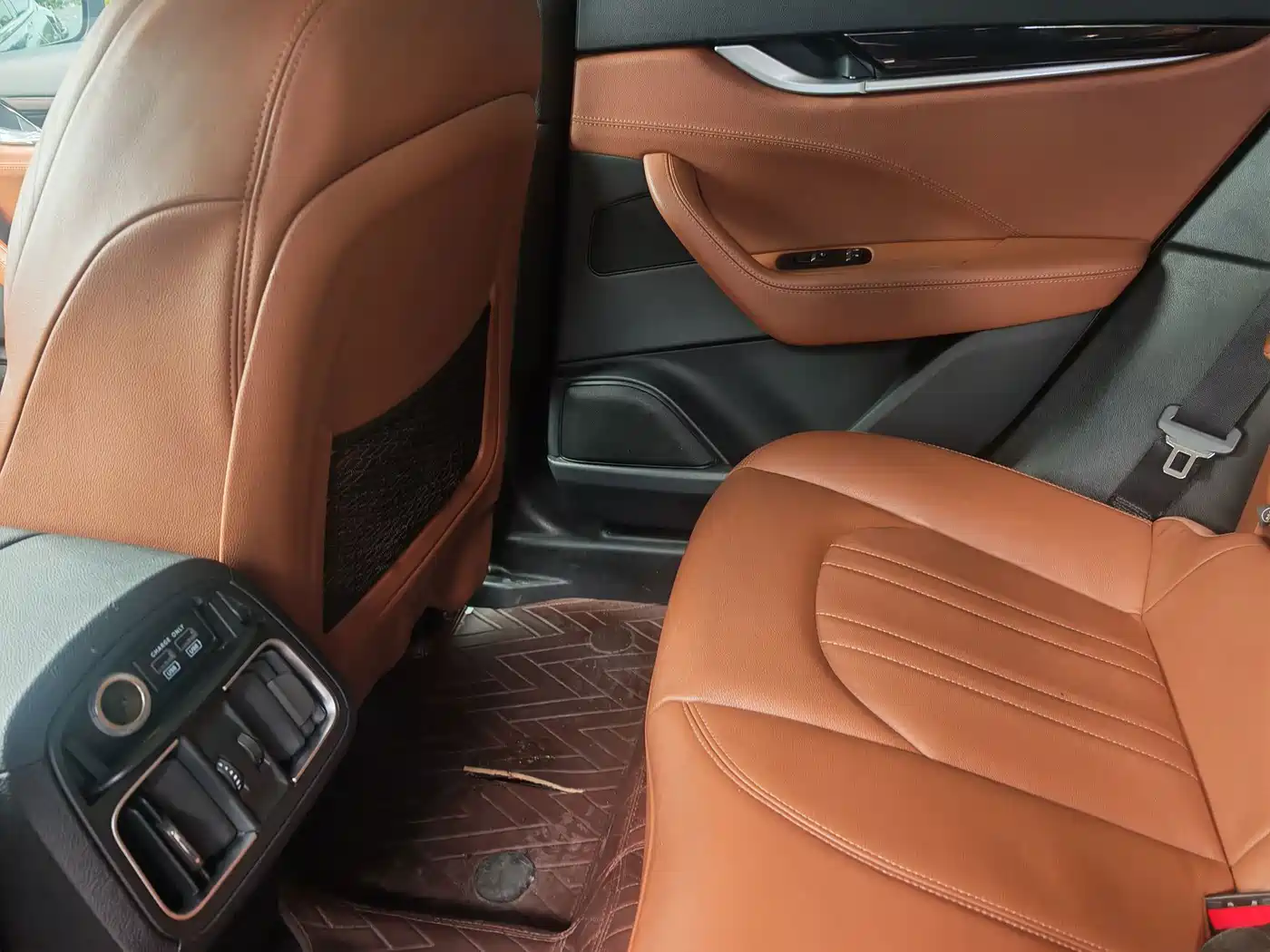 صورة 10 - Maserati Levante