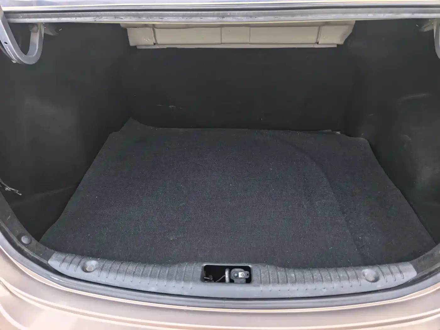 Hyundai Verna 2014 1.4L Automatic Smart GLS фото 15