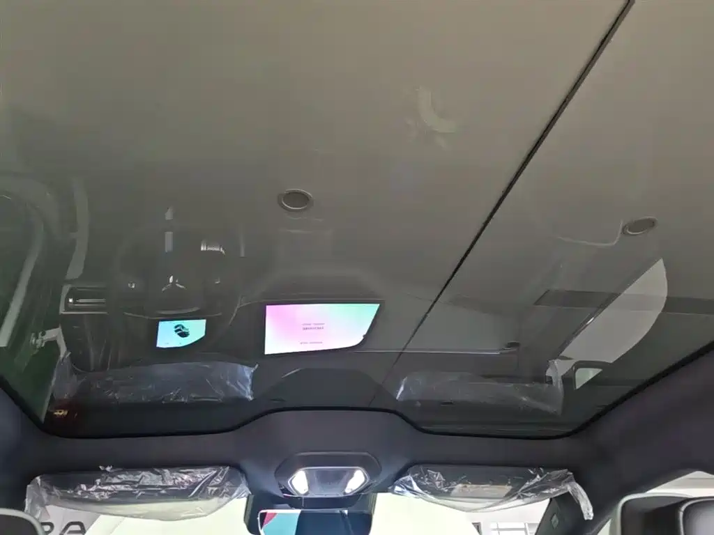 Hongqi EH7 2025 600 Smart Selection Edition фото 18