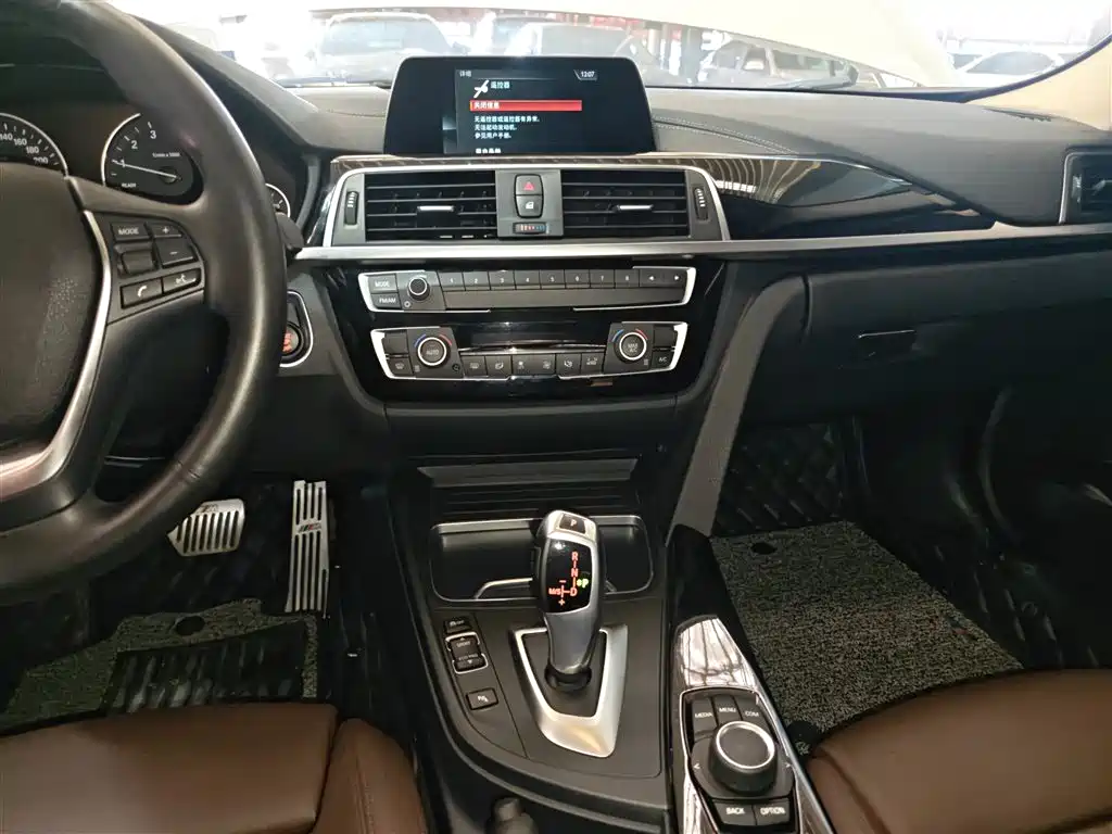 BMW 3 Series 2018 320Li Fashion Style фото 10