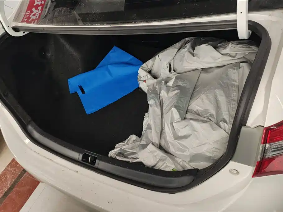 Toyota Corolla 2017 Facelift 1.2T S-CVT GL-i фото 4