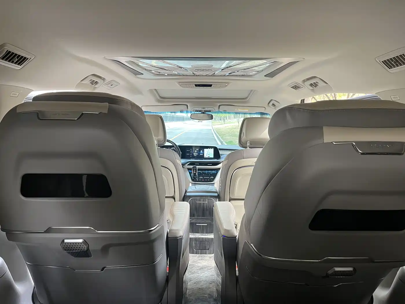 Buick GL8 2022 ES Landmark 653T Comfort фото 19
