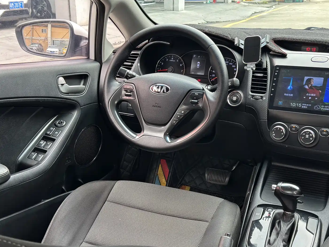 Фото 21 - Kia K3