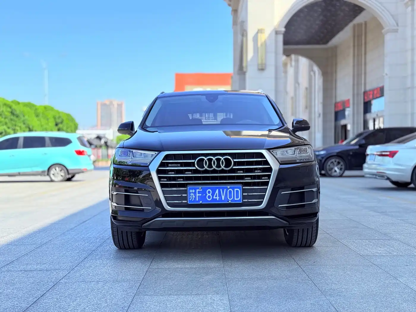AUDI Q7