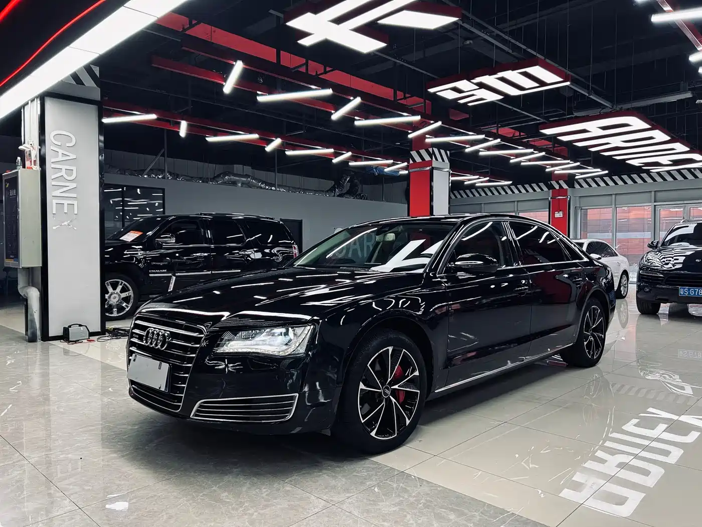 Photo 1 - Audi A8