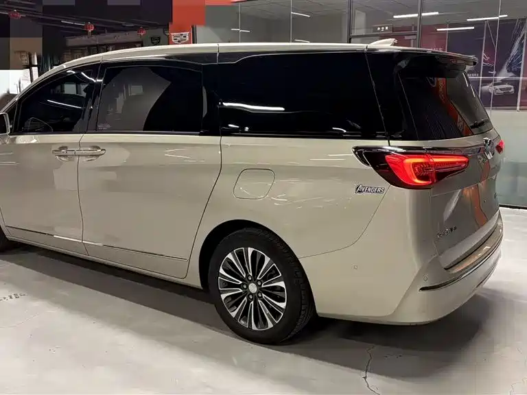 Buick GL8 2022 ES Landmark 653T Flagship фото 16