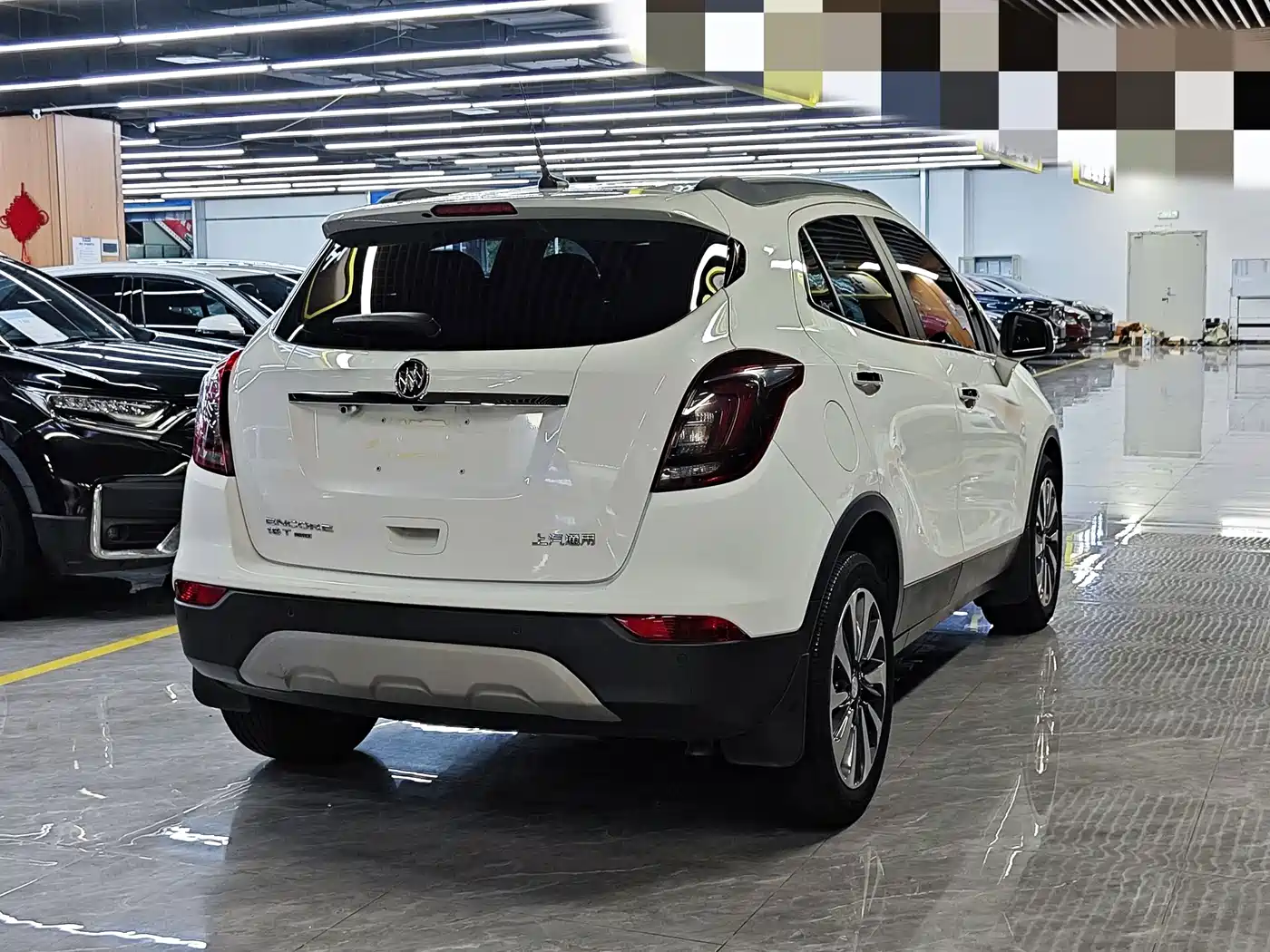 Photo 5 - Buick Encore