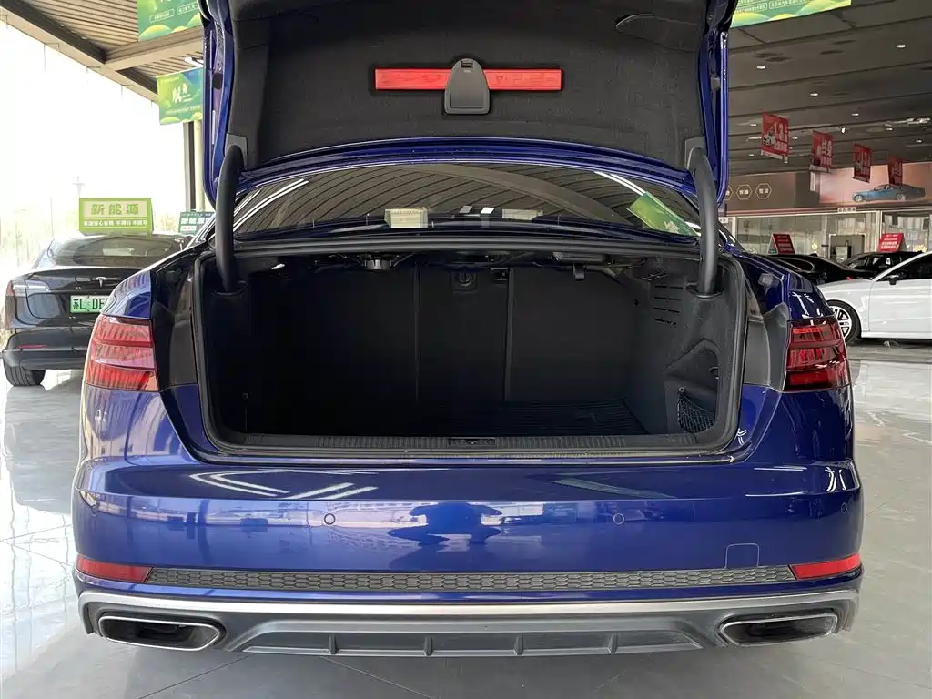 Audi A4L 2019 40 TFSI Fashion (China VI) фото 21