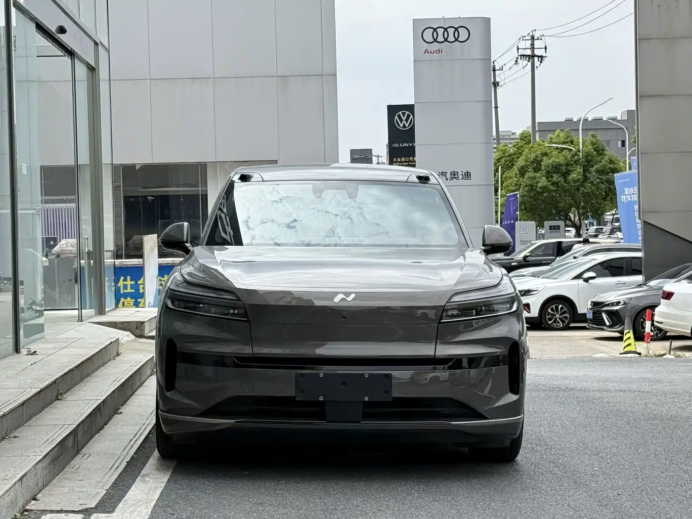 Ledao L90 2025 2025 AWD Base Model