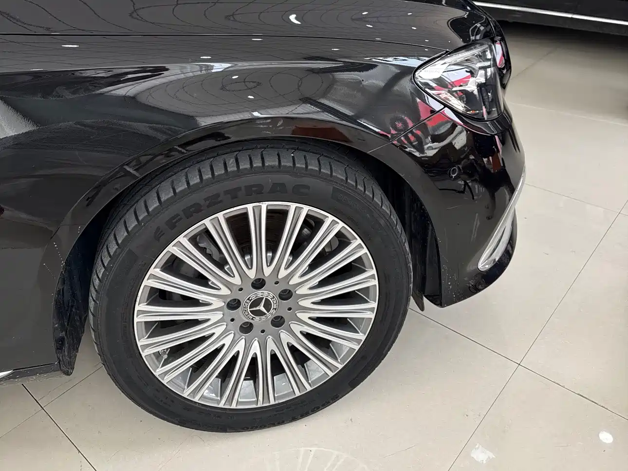 Mercedes-Benz E-Class 2021 E 300 L Fashion фото 11