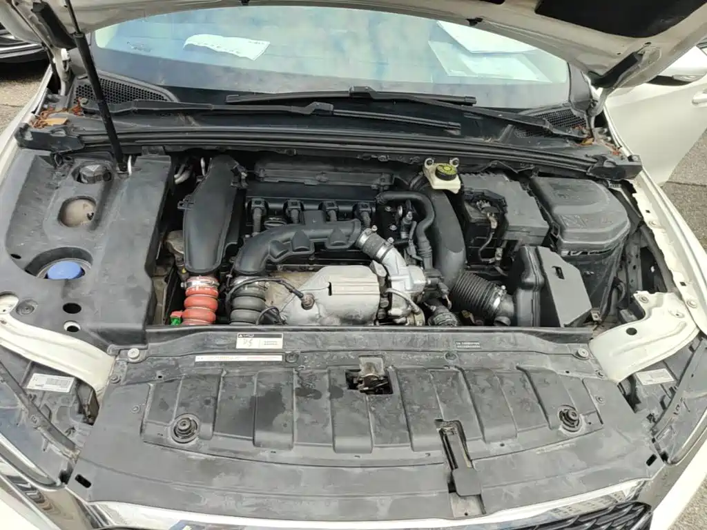 DS 5LS 2016 2015 1.6T Comfort THP160
