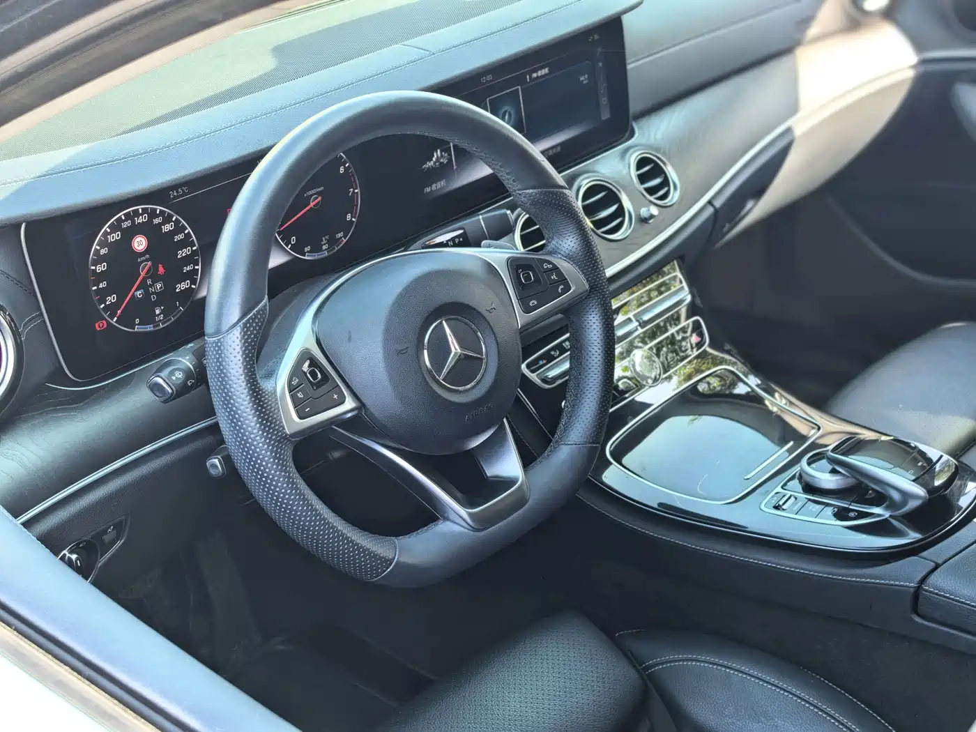 Mercedes-Benz E-Class 2017 E 200 L 4MATIC фото 8