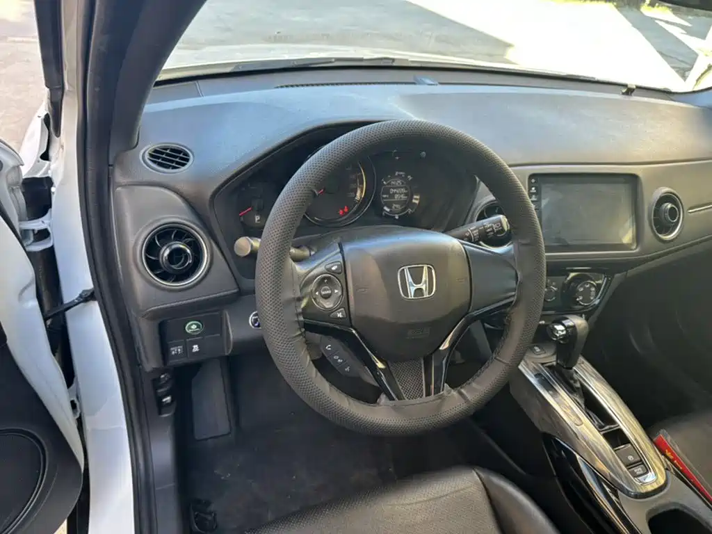 Фото 8 - Honda XR-V