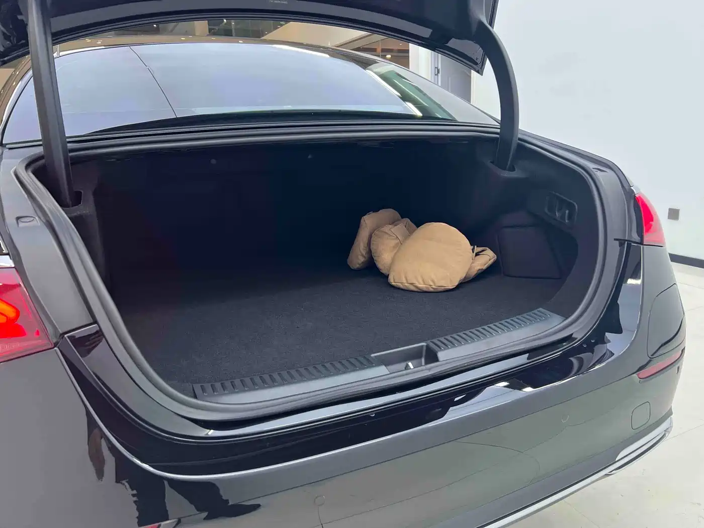 MERCEDES-BENZ E CLASS NEW ENERGY