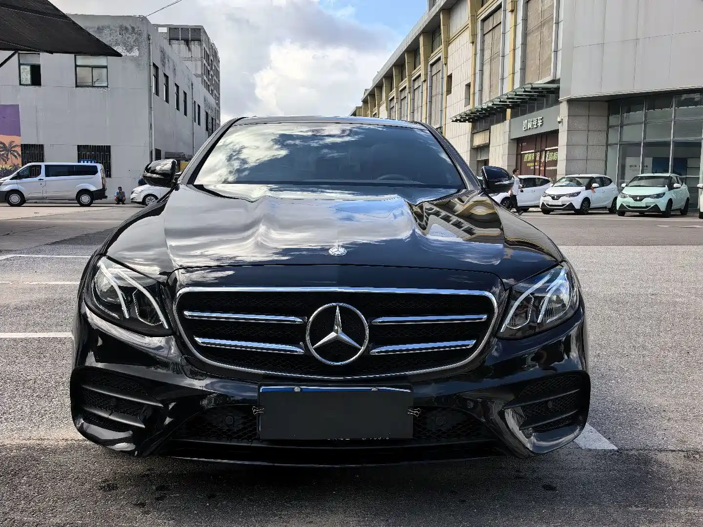 Photo 2 - Mercedes-Benz E-Class