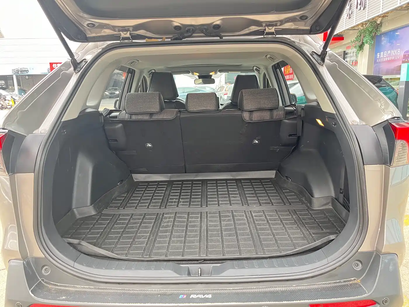 Toyota RAV4 Rongfang 2020 2.0L CVT 2WD Trend Edition фото 22