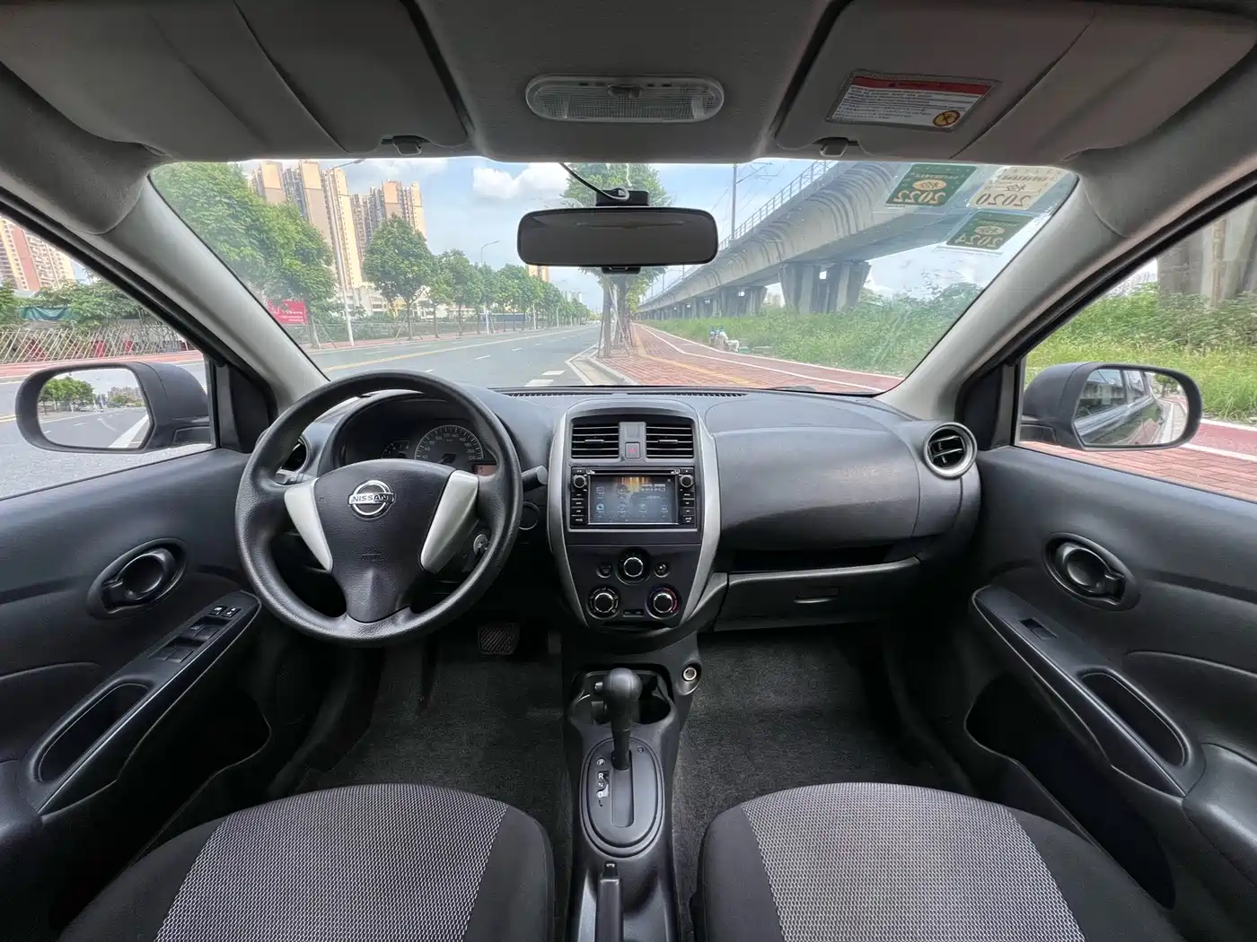 Nissan Sunny 2016 2015 1.5XE CVT Elite