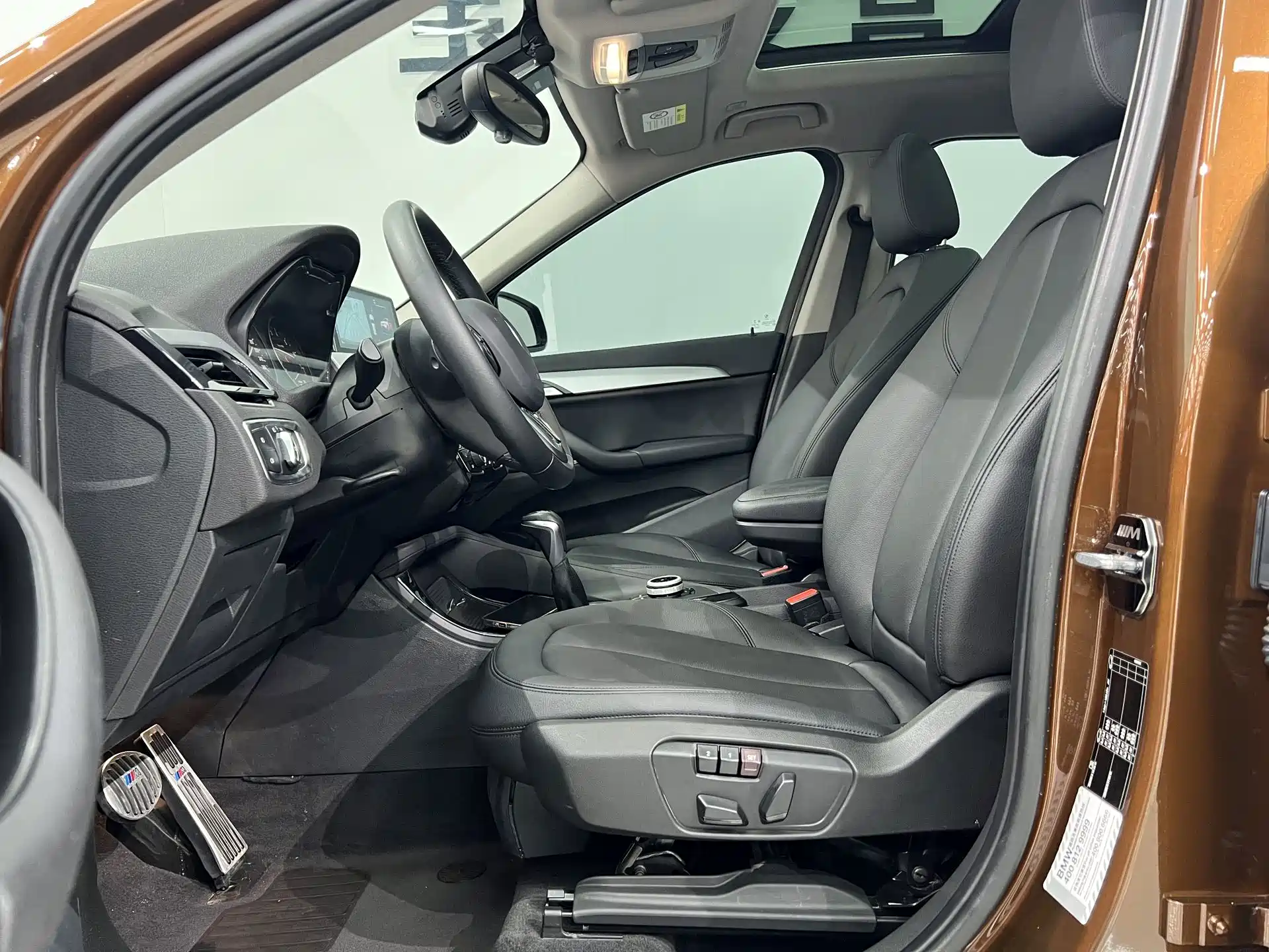 Фото 7 - BMW X1