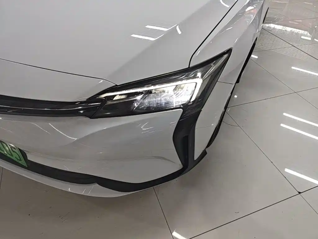 Buick Velite 6 2021 2020 Connected Smart PLUS