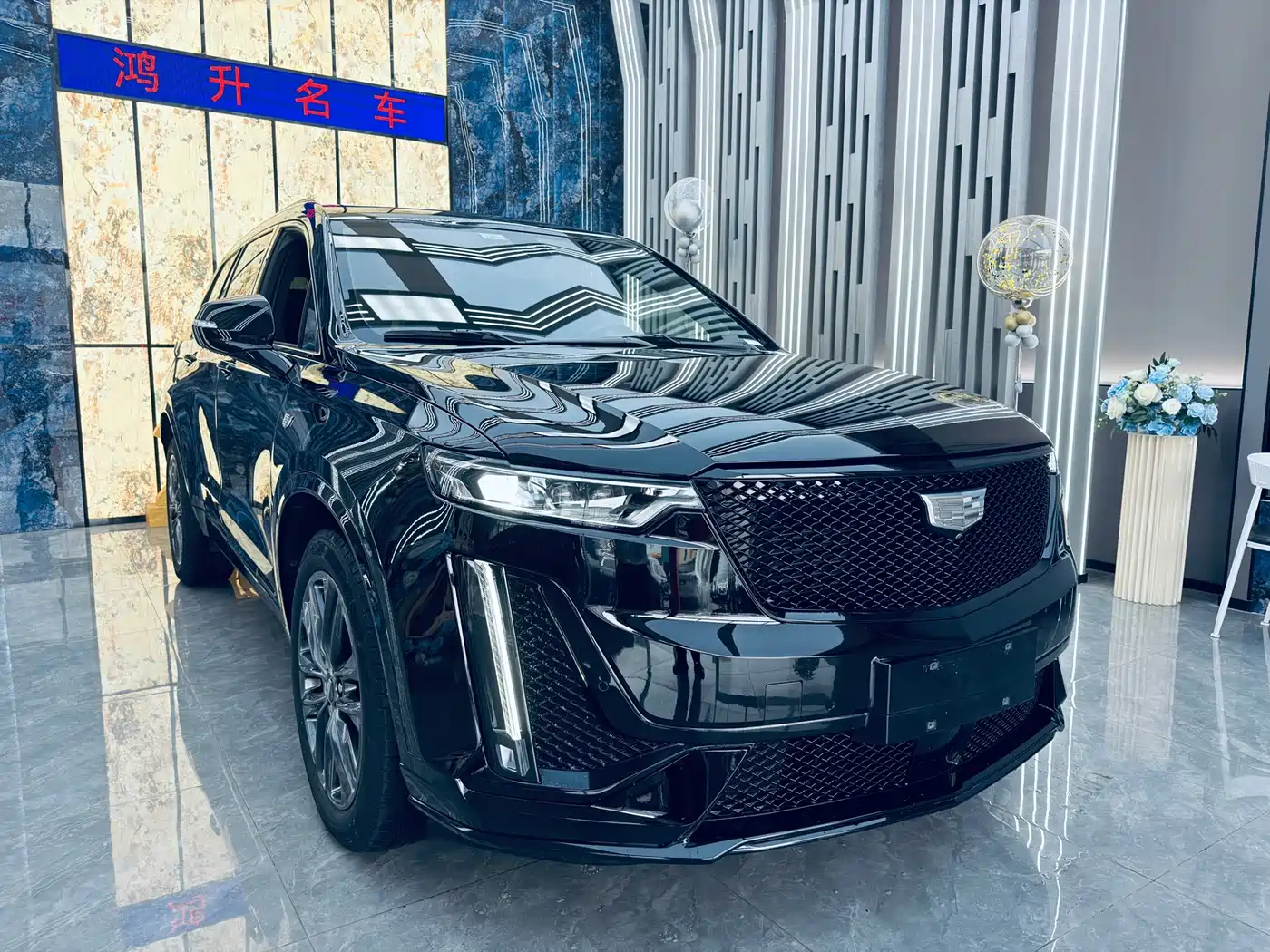 Cadillac XT6 2025 2023 2.0T 6-Seat 4WD Platinum Black Diamond Edition