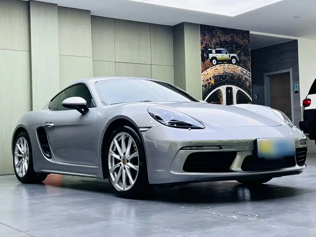 Фото 4 - Porsche 718