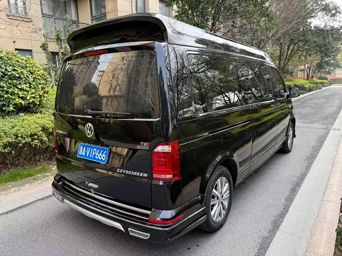 Volkswagen Caravelle 2019 2018 2.0TSI 4WD Comfort Edition 7-Seater