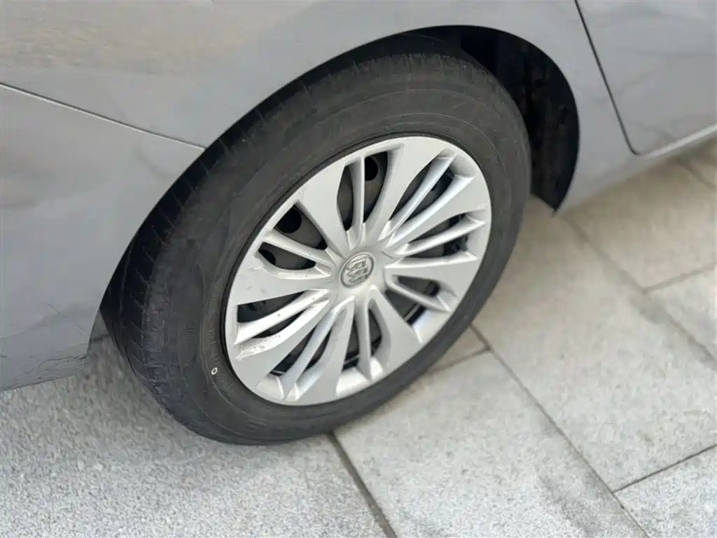 Buick Excelle 2018 15N CVT Elite фото 26
