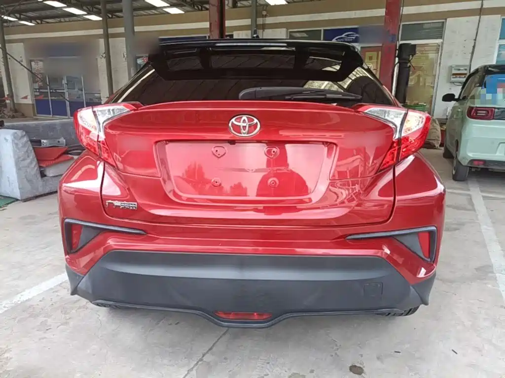 Toyota C-HR 2019 2018 2.0L Leading Sunroof Edition China VI