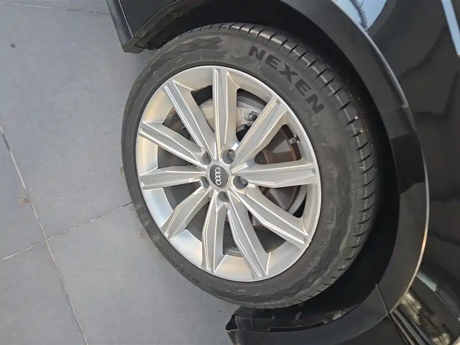 Audi A6L 2021 45 TFSI Exclusive Sport фото 6