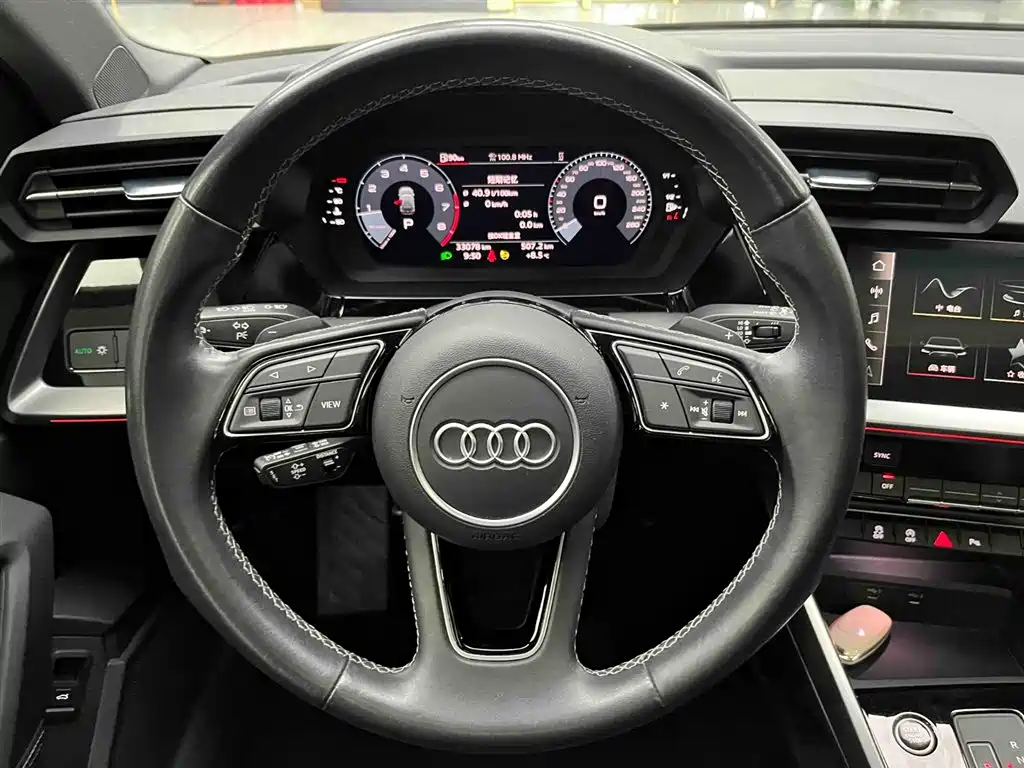 Audi A3 2023 Facelift Sportback 35 TFSI Fashion Sport фото 3
