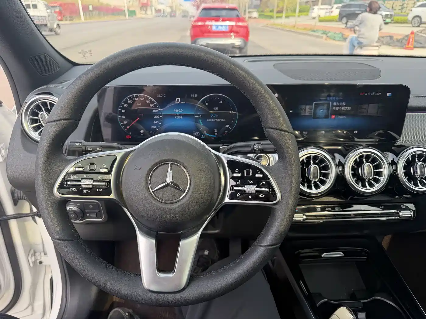 Mercedes-Benz GLB 2023 GLB 200 Dynamic фото 6