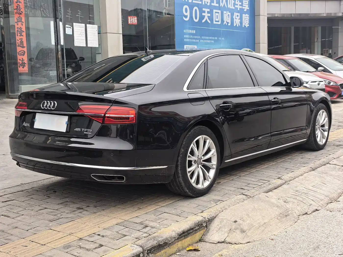 Audi A8 2014 A8L 45 TFSI quattro Luxury фото 15