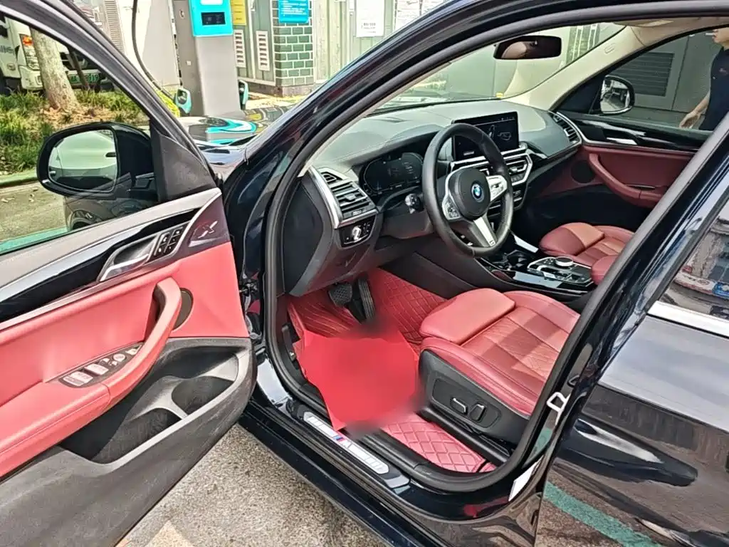 Фото 16 - BMW iX3