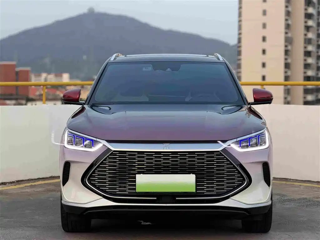 Photo 2 - BYD Song PLUS PHEV