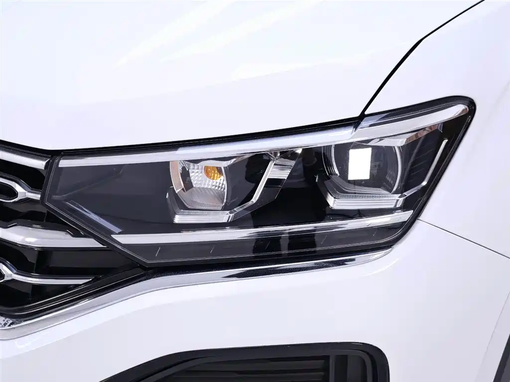 Volkswagen Tayron 2020 330TSI 2WD Luxury Smart Edition фото 4