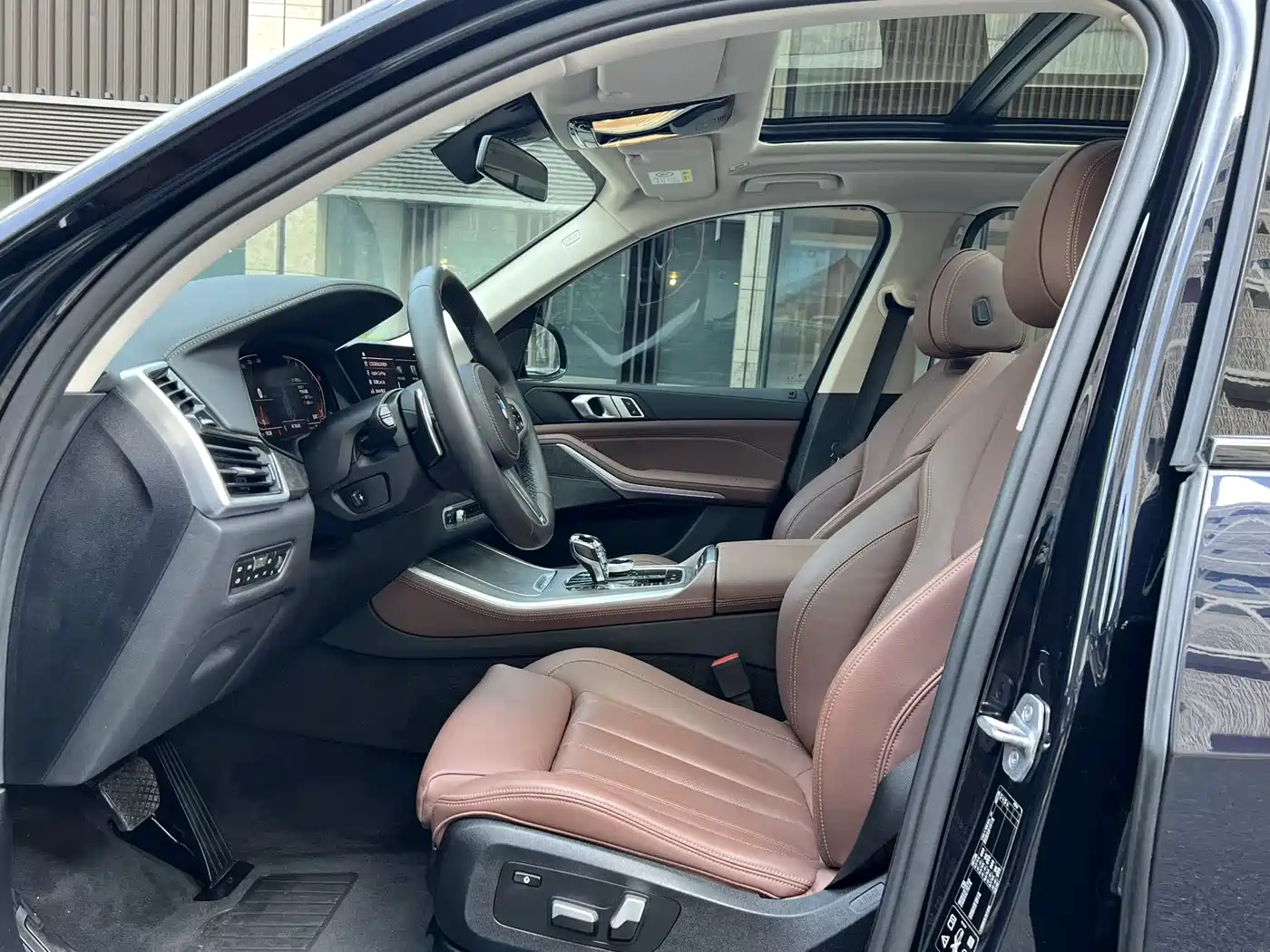 BMW X5 (Import) 2020 xDrive40i M Sport Package фото 9